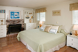 Santa Cruz Vacation Rentals Bedroom 3